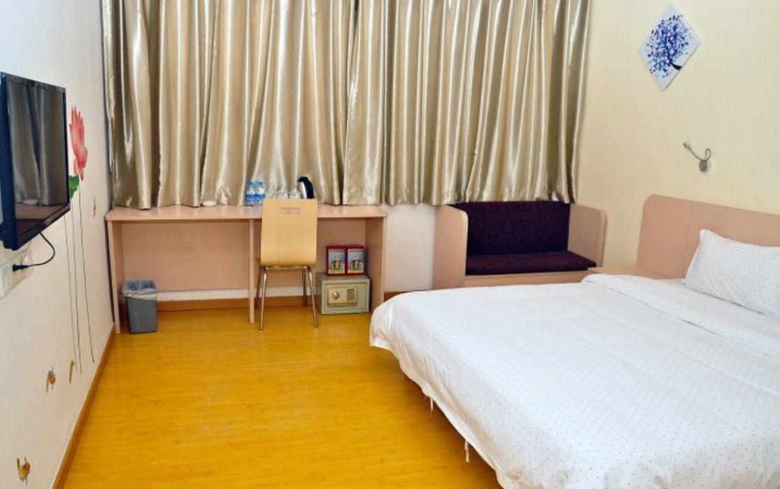 Yimi Inn Shiqiao Metro Sation Pedestrian Street Branch Гуанчжоу Екстер'єр фото
